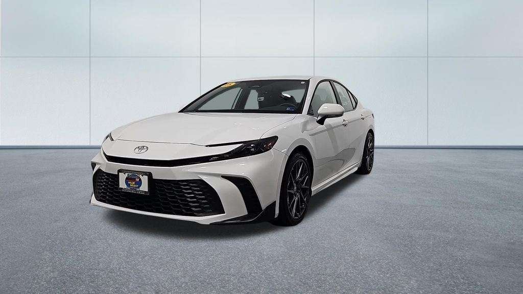 Used 2025 Toyota Camry SE