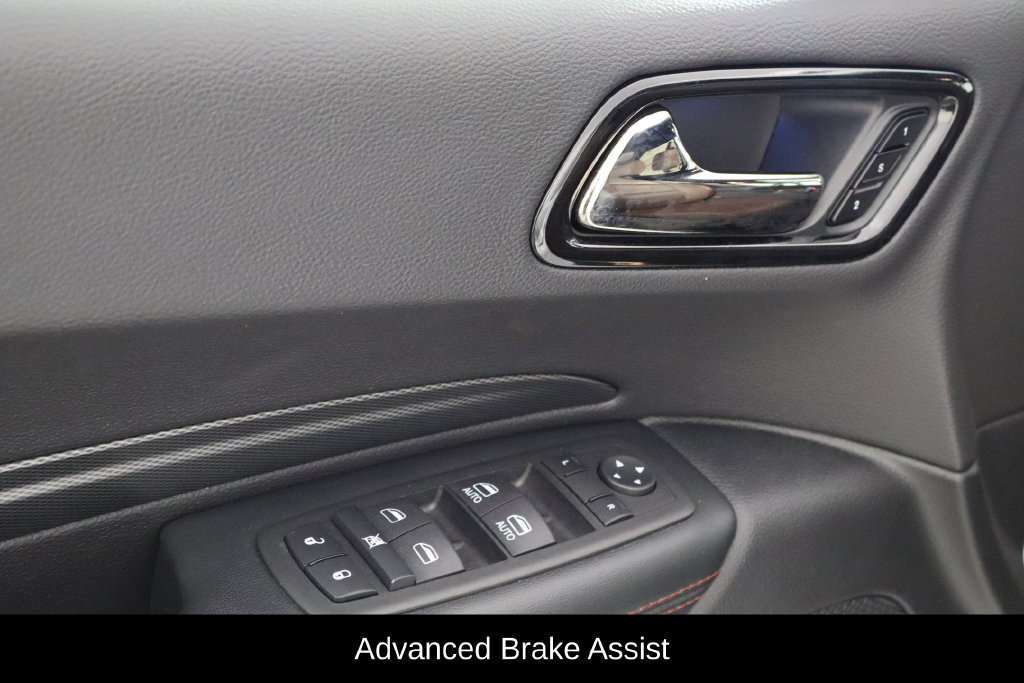 Used 2025 Dodge Durango GT AWD/4WD image 16