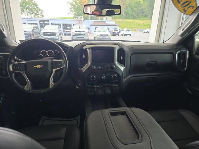 Used 2021 Chevrolet Silverado 1500 LTZ w/ LTZ Premium Package AWD/4WD image 11