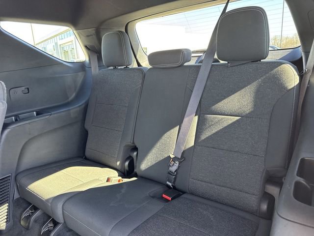 Used 2024 Chevrolet Traverse LT image 13