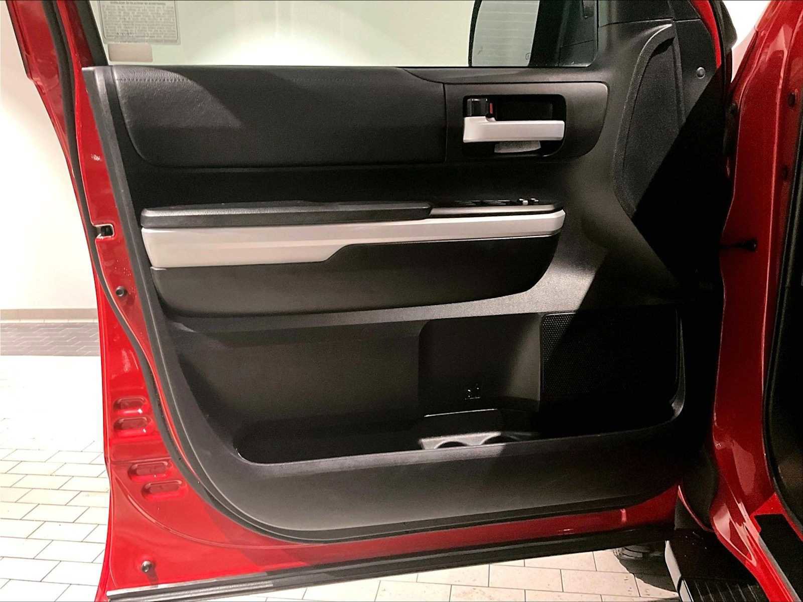 Used 2020 Toyota Tundra SR5 image 26