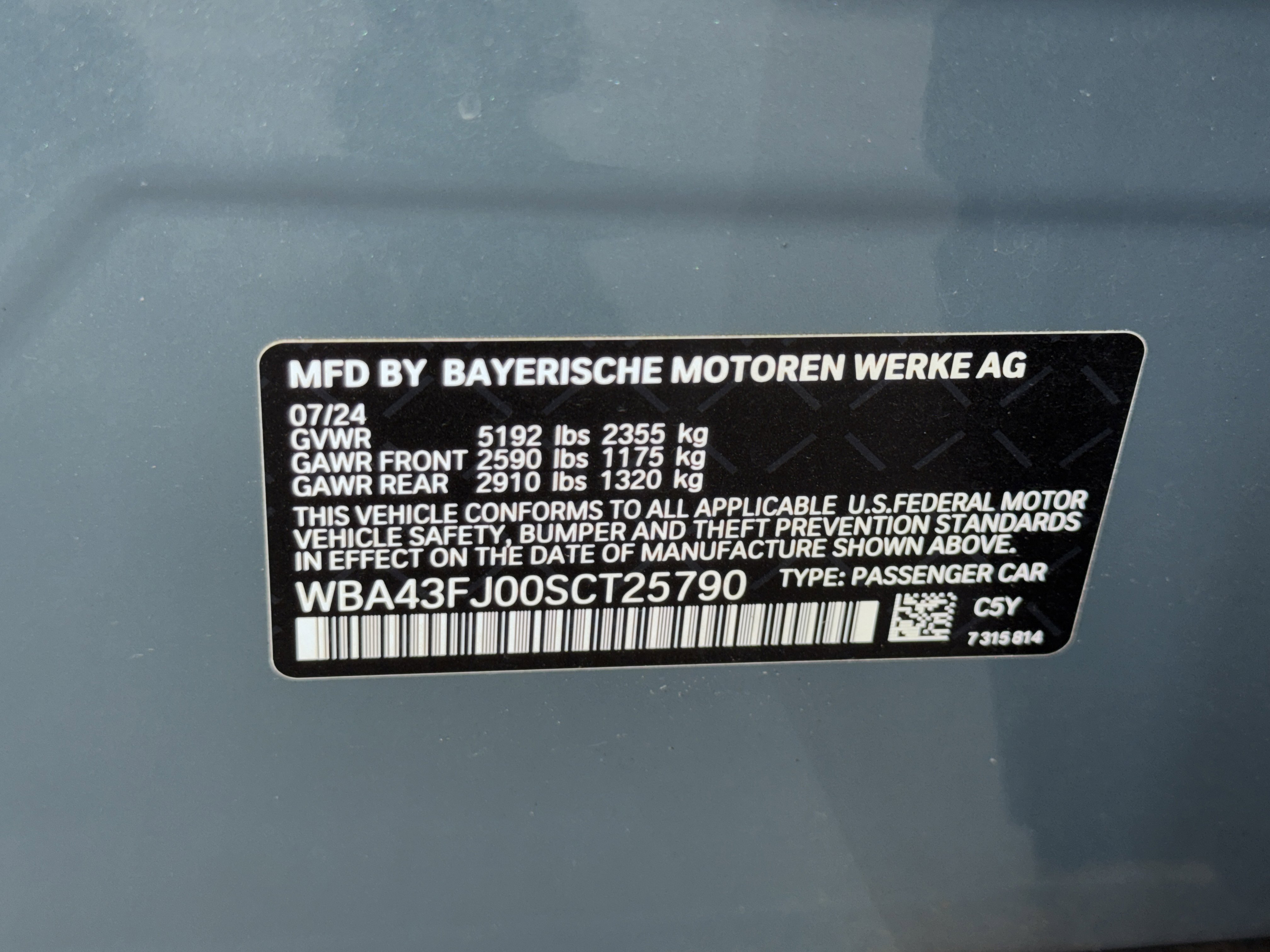 Certified 2025 BMW 530i image 38