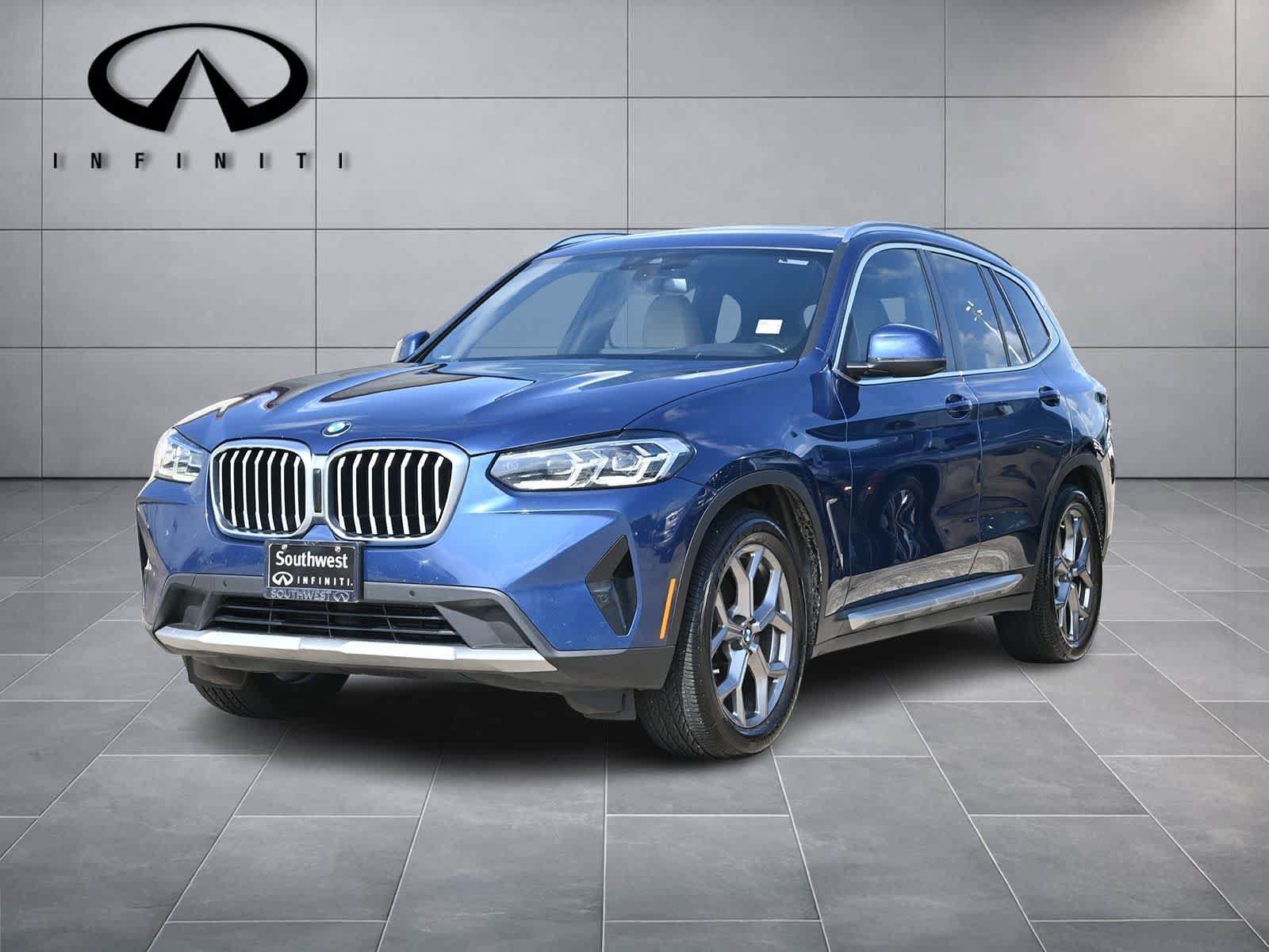 Used 2022 BMW X3 sDrive30i w/ Premium Package 2