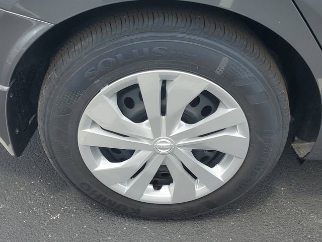 Certified 2025 Nissan Versa S w/ Trunk Package FWD image 5