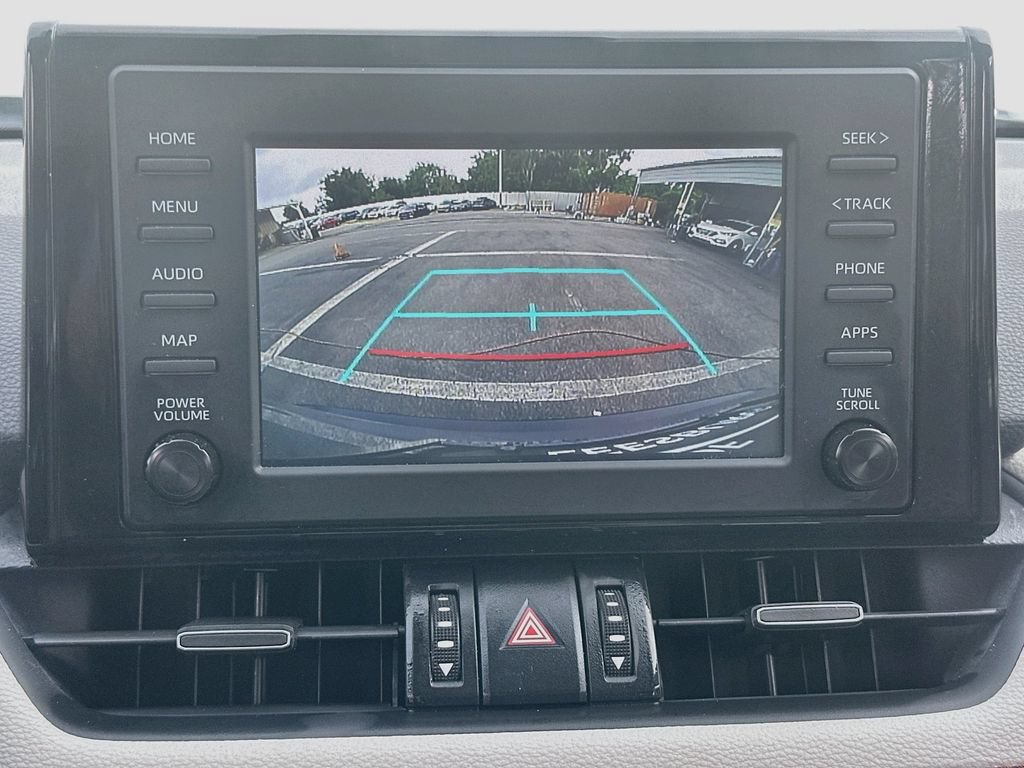 Used 2019 Toyota RAV4 XLE Premium FWD image 13