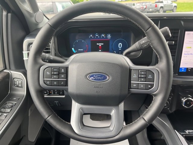 New 2025 Ford F250 Lariat w/ Lariat Ultimate Package image 15