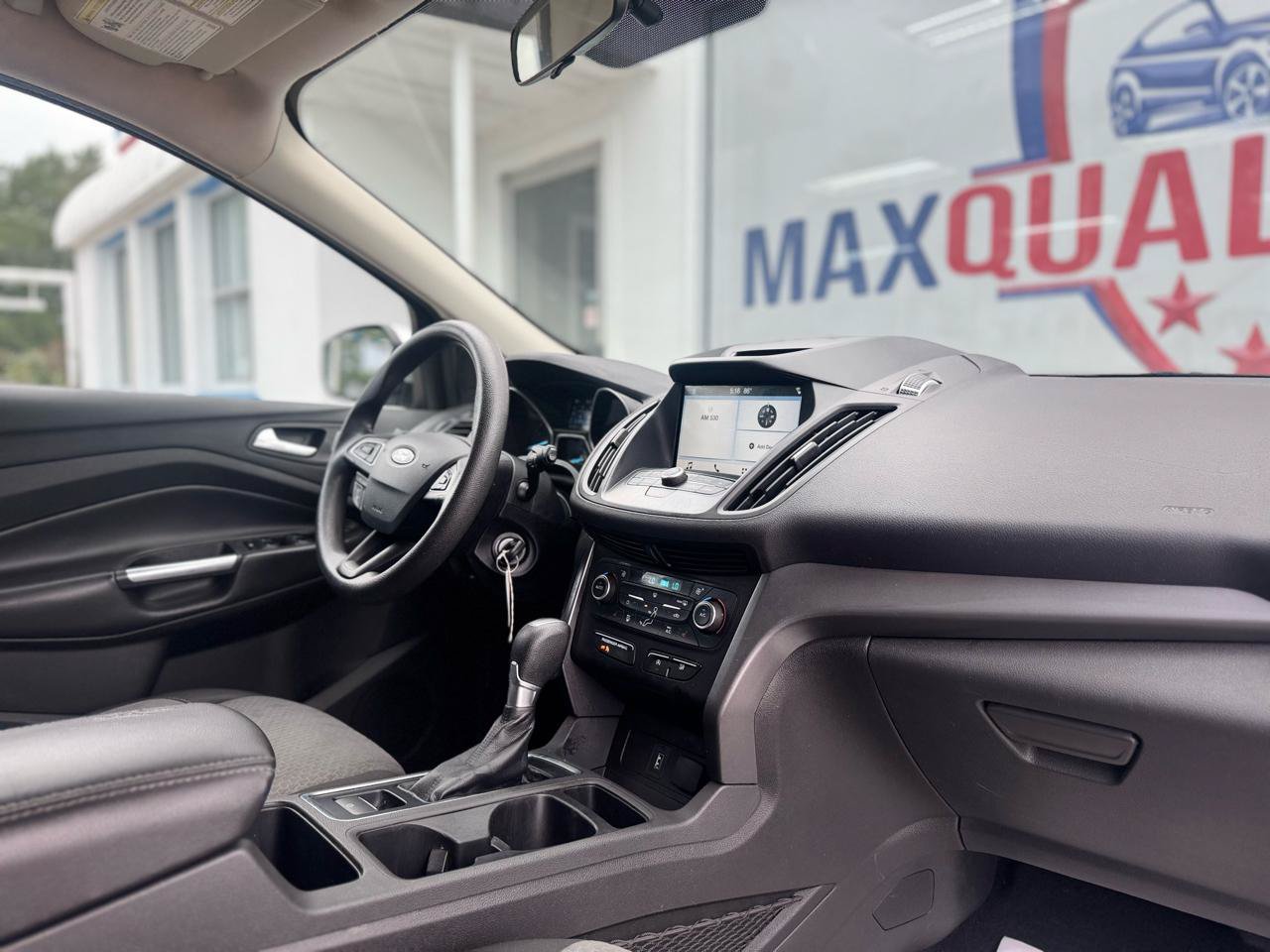 Used 2017 Ford Escape SE w/ Equipment Group 201A FWD image 45
