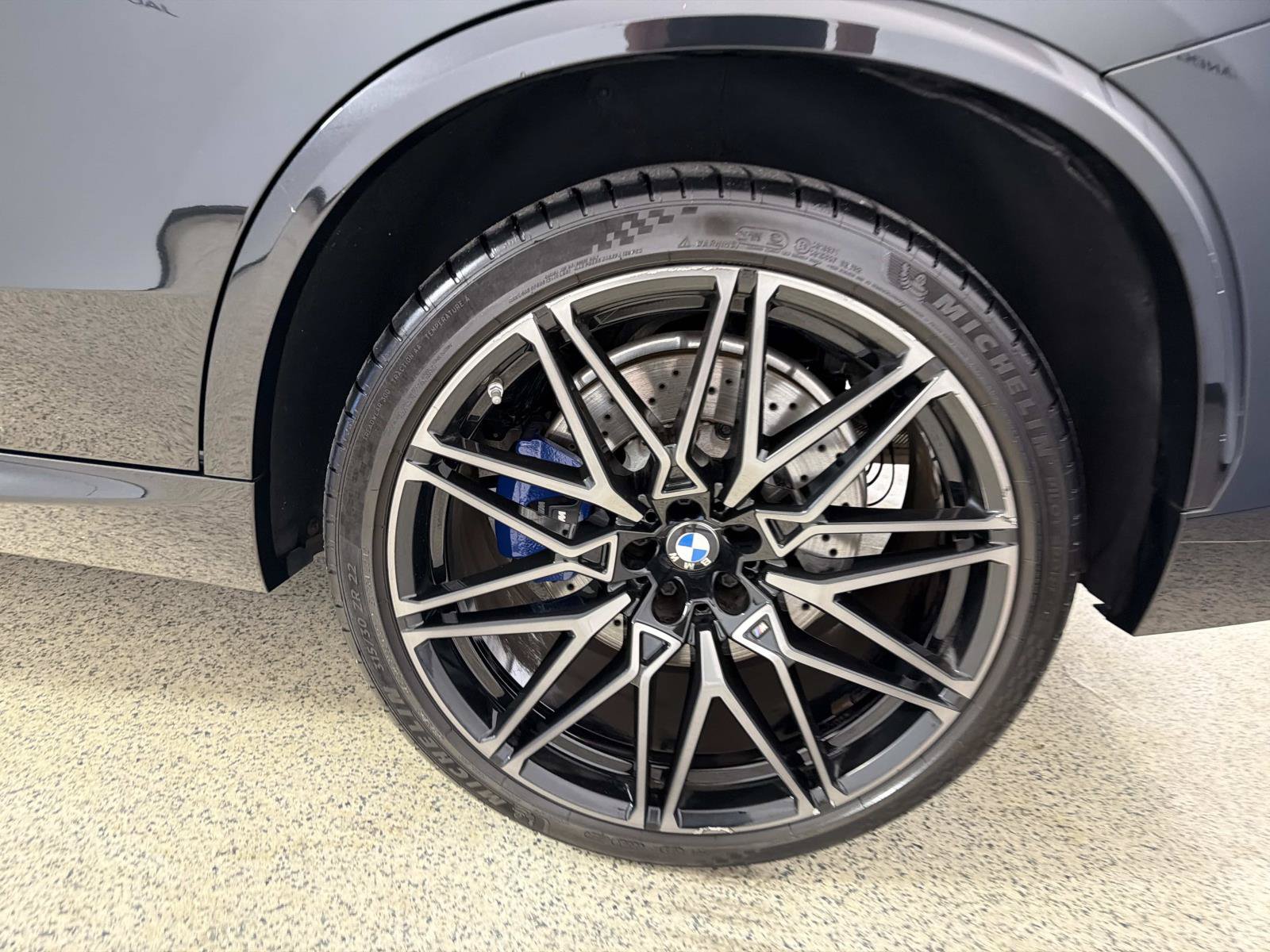 Used 2021 BMW X5 M w/ Competition Package AWD/4WD image 8