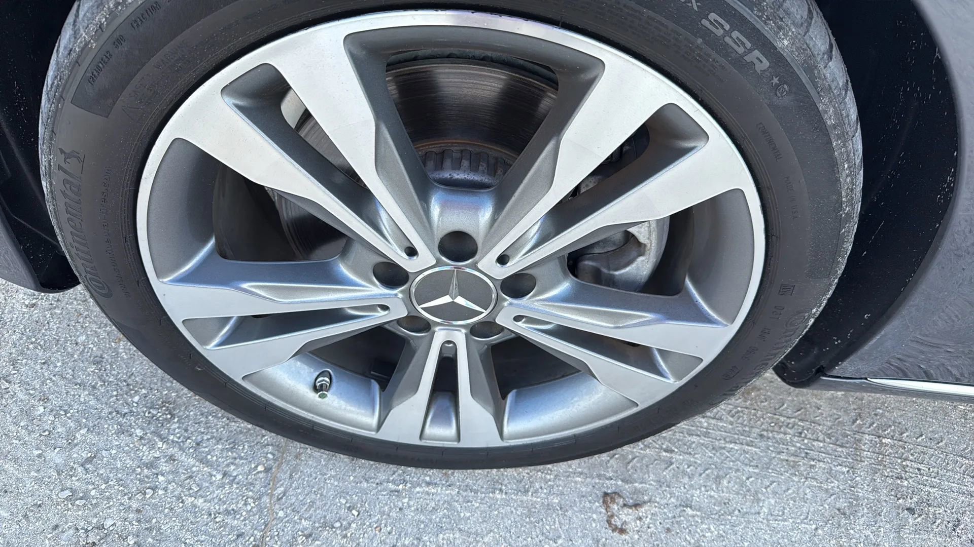 Used 2015 Mercedes-Benz C 300 Sedan image 16