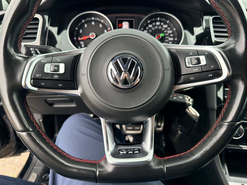 Used 2020 Volkswagen Golf 4-Door FWD image 29