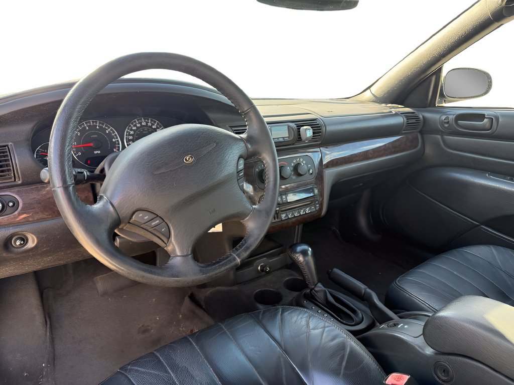 Used 2004 Chrysler Sebring LXi FWD image 9