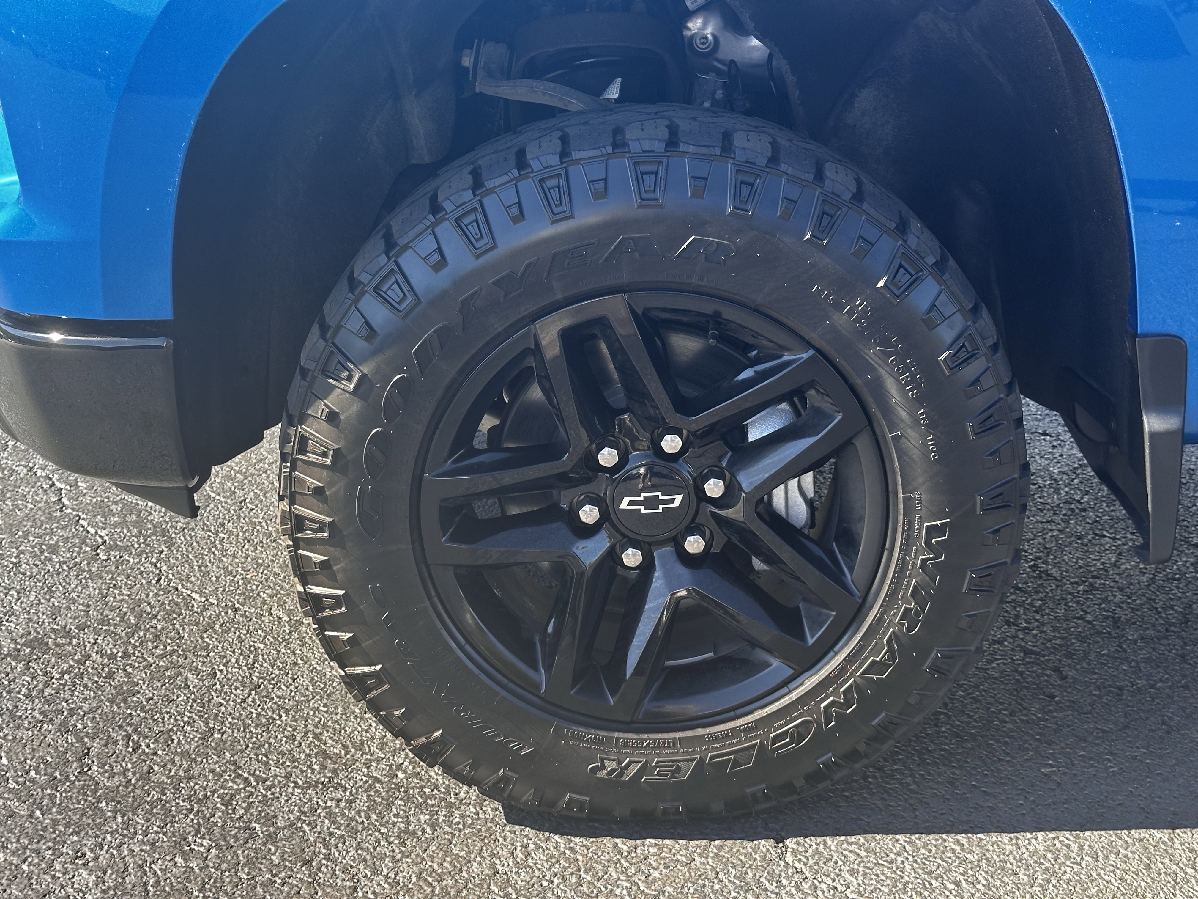 Used 2022 Chevrolet Silverado 1500 LT Trail Boss image 18