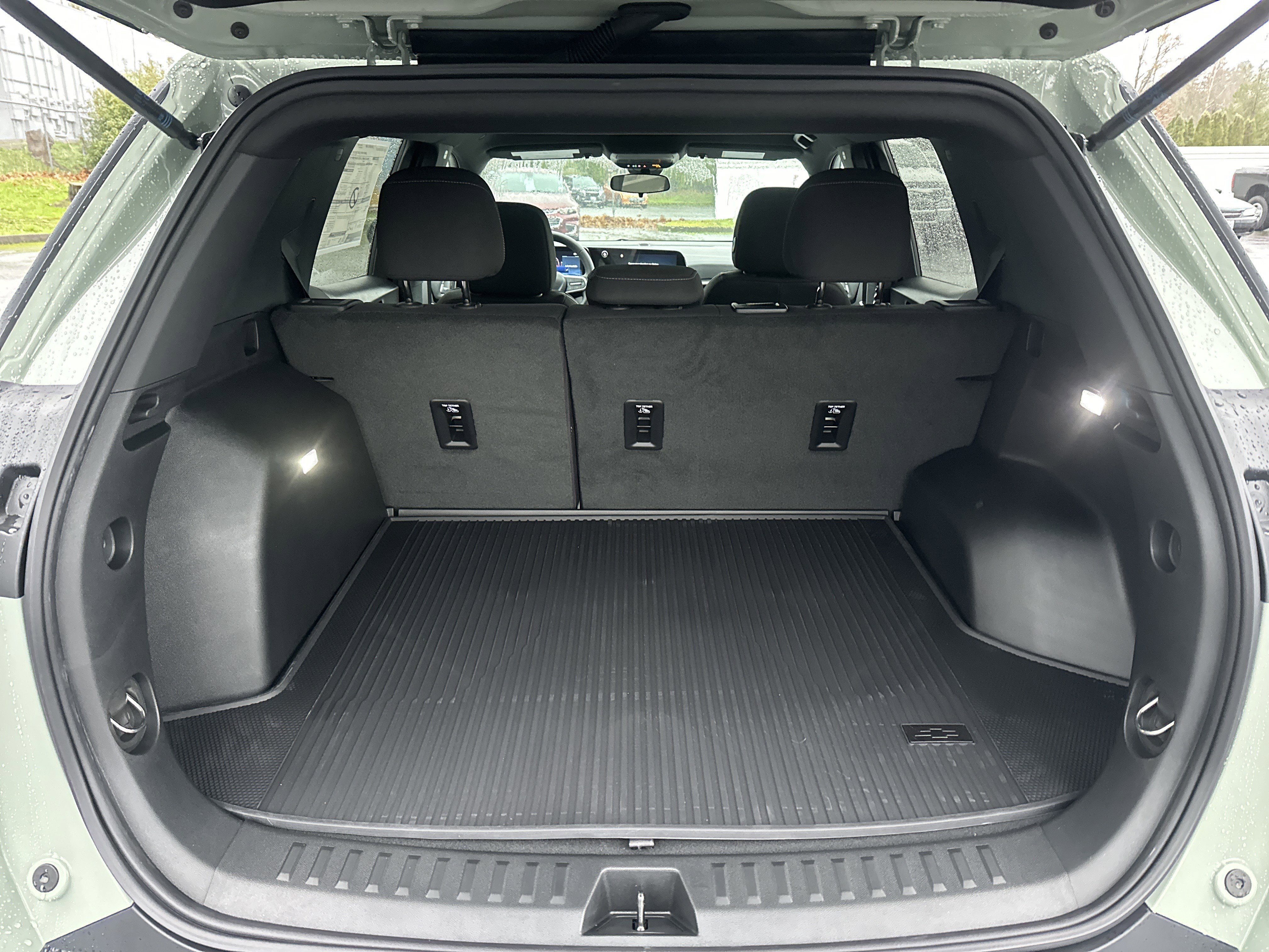 New 2026 Chevrolet Equinox LT w/ LPO, Floor Liner Package image 5