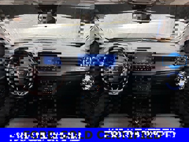 Certified 2025 Ford Maverick Lariat w/ Black Appearance Package image 15