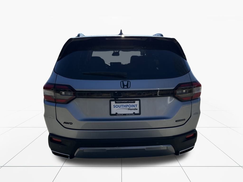 New 2026 Honda Pilot Touring image 7