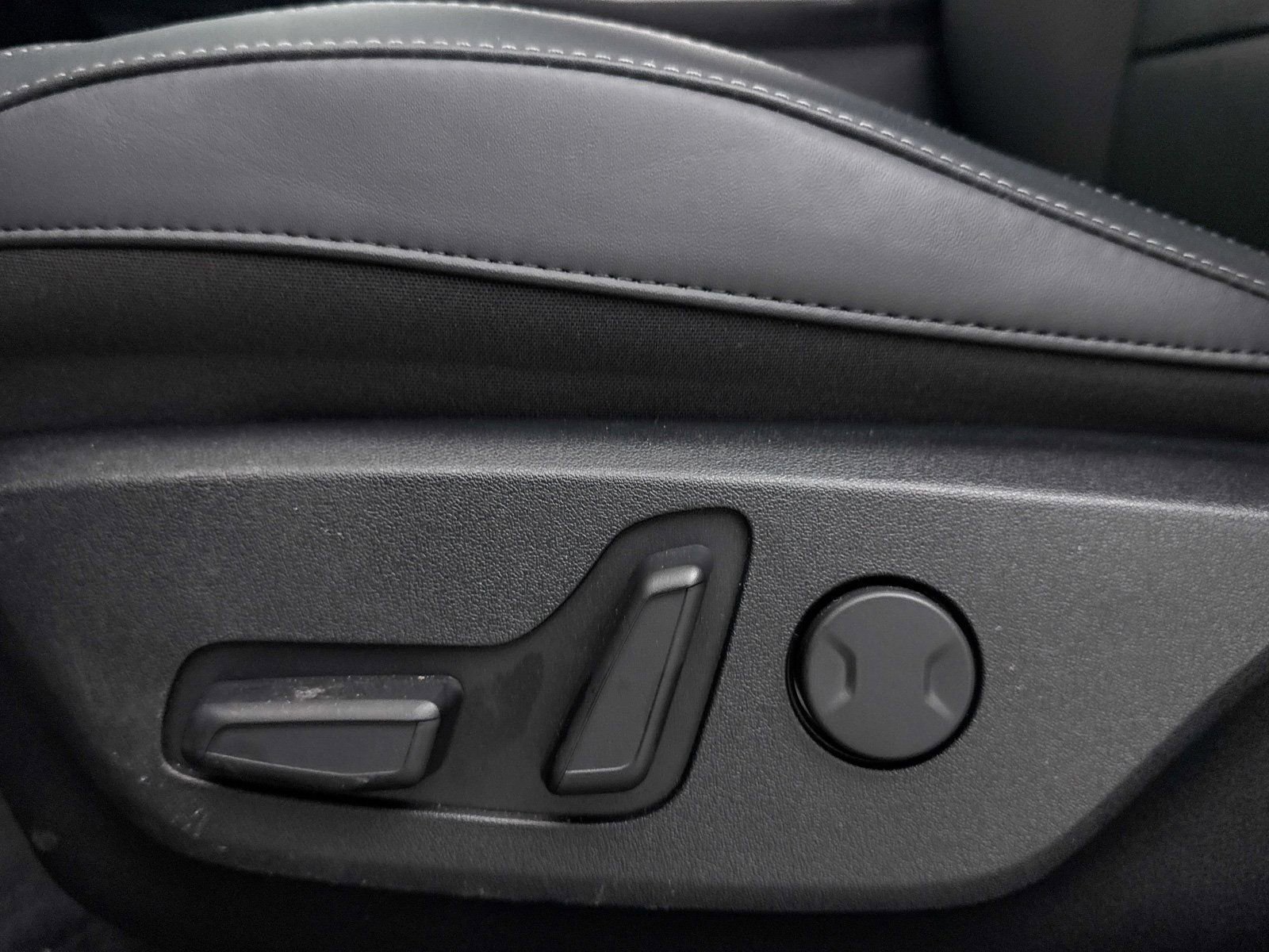 Used 2024 Kia EV6 Wind w/ Wind Technology Package image 28