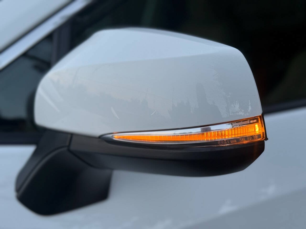 Used 2021 Toyota RAV4 XLE FWD image 47