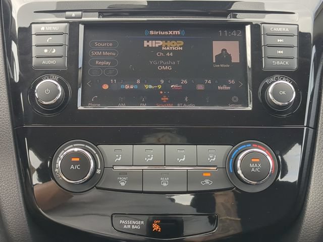 Used 2020 Nissan Rogue Sport S FWD image 23