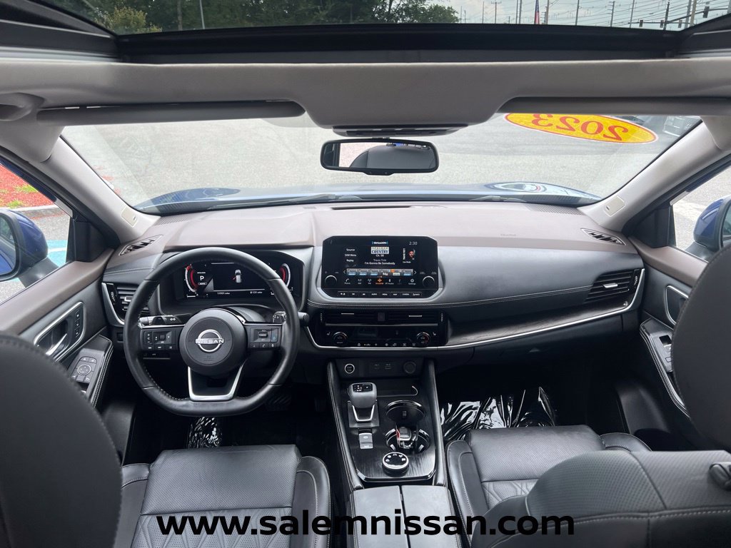 Used 2023 Nissan Rogue Platinum AWD/4WD image 18