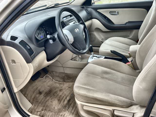 Used 2008 Hyundai Elantra Sedan FWD image 3