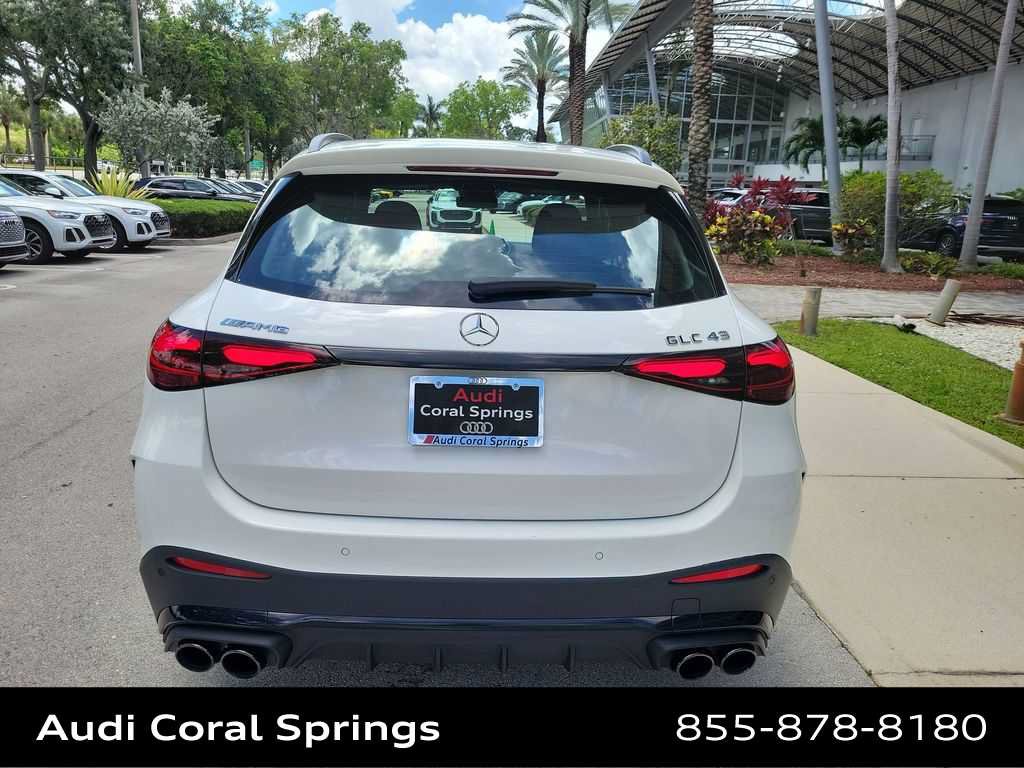 Used 2025 Mercedes-Benz GLC 43 AMG 4MATIC image 7