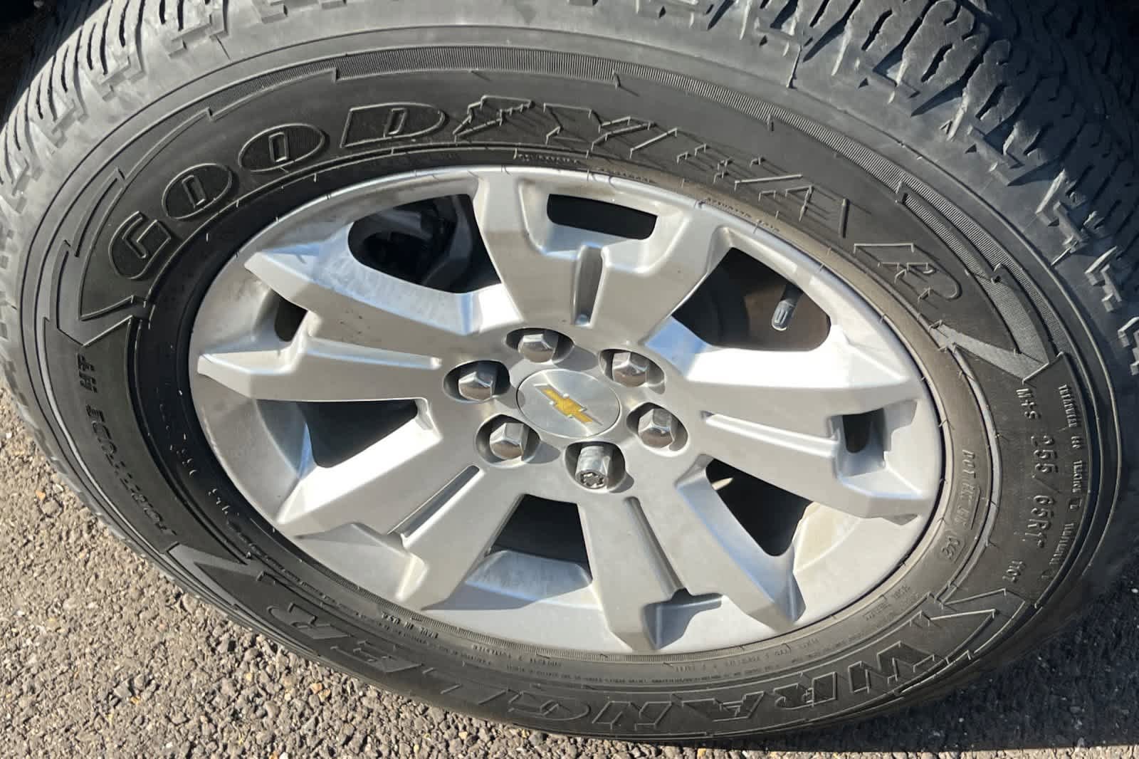 Used 2021 Chevrolet Colorado LT w/ LT Convenience Package RWD image 15