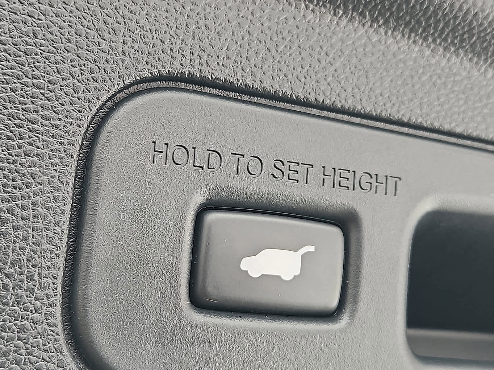 Used 2023 Acura MDX SH-AWD image 30