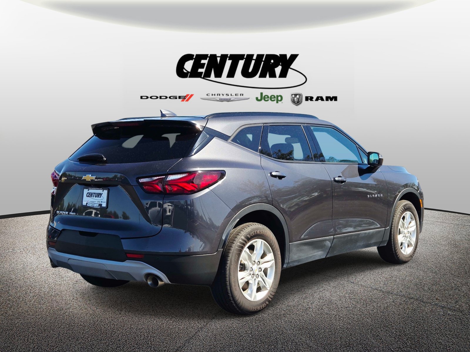 Used 2022 Chevrolet Blazer LT AWD/4WD image 4