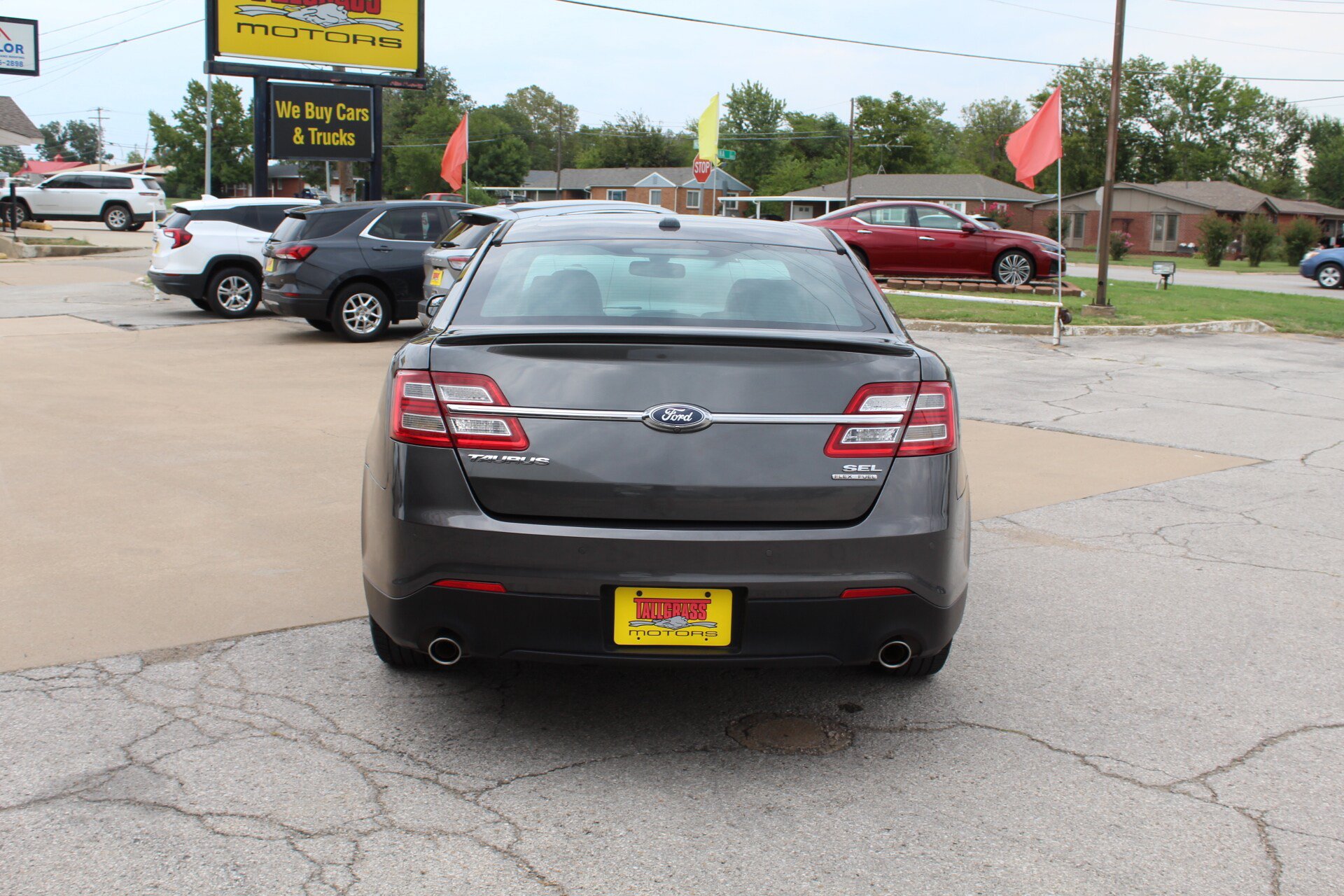 Used 2018 Ford Taurus SEL w/ Equipment Group 201A FWD image 5