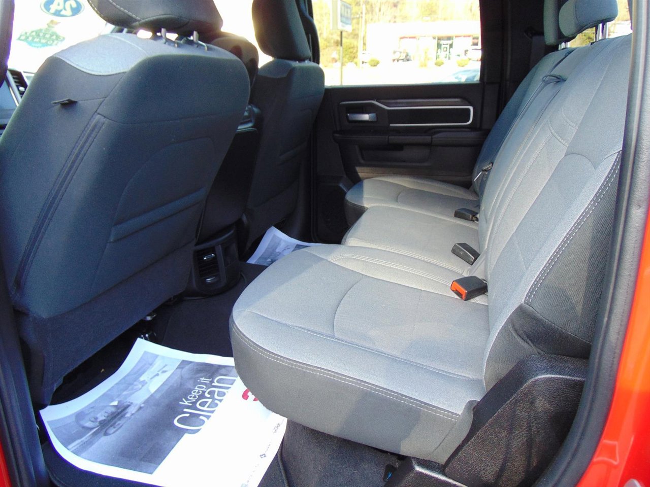 Used 2024 RAM 2500 Big Horn w/ Bed Utility Group image 17