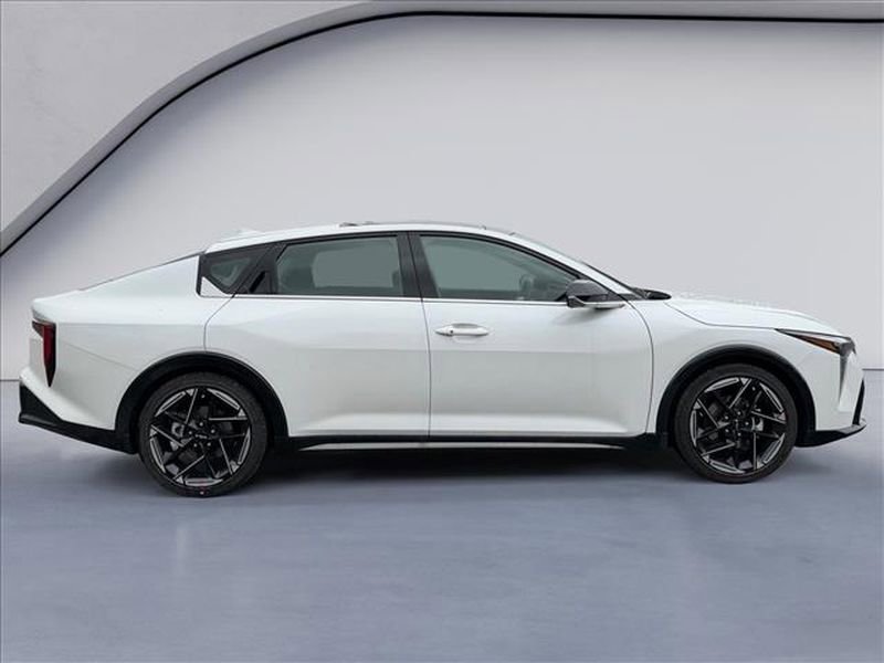 New 2026 Kia K4 GT-Line image 6