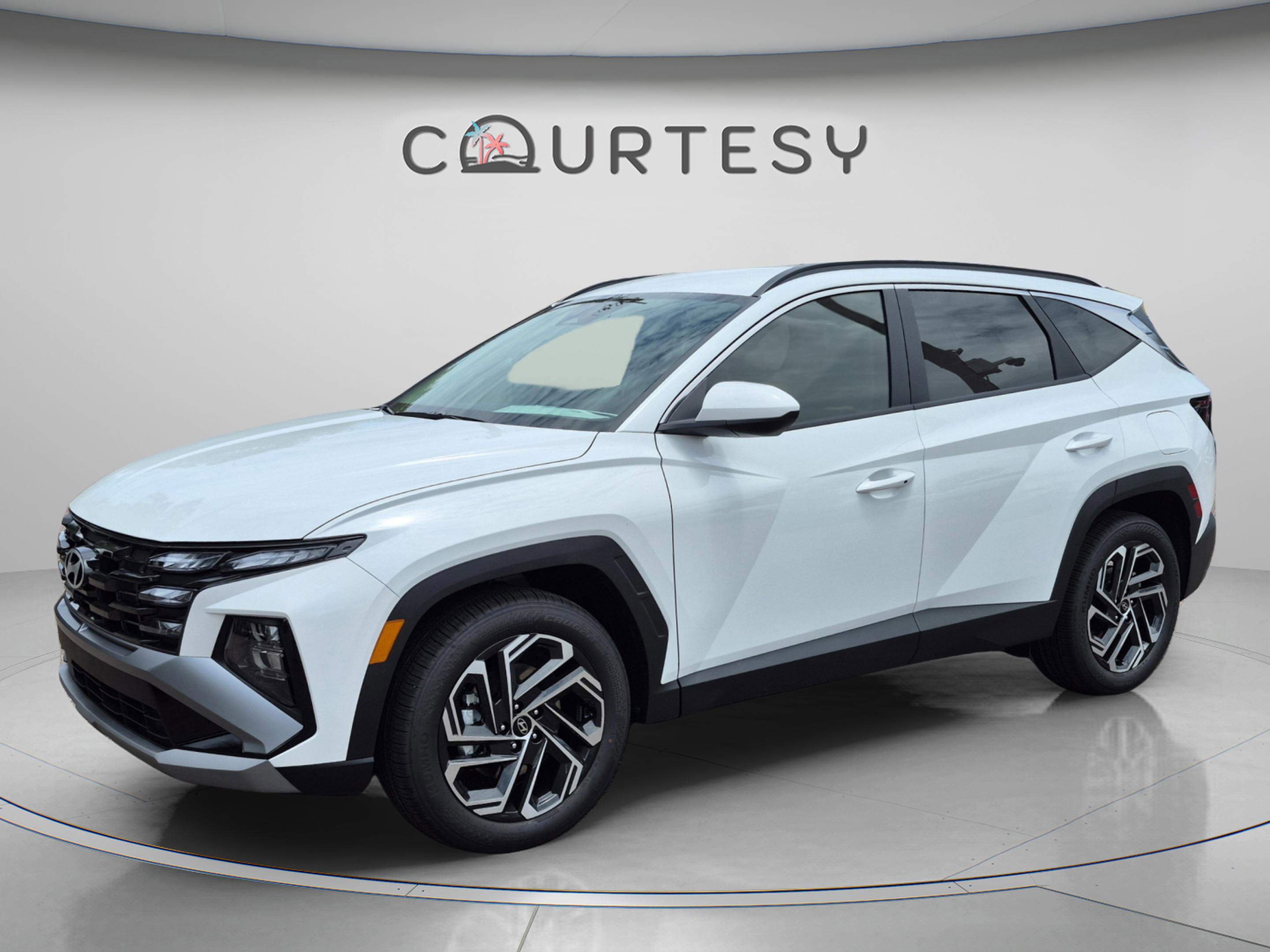 New 2026 Hyundai Tucson SEL Plus FWD 360° Tour