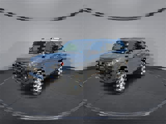 Certified 2024 Toyota 4Runner SR5 Premium image 4