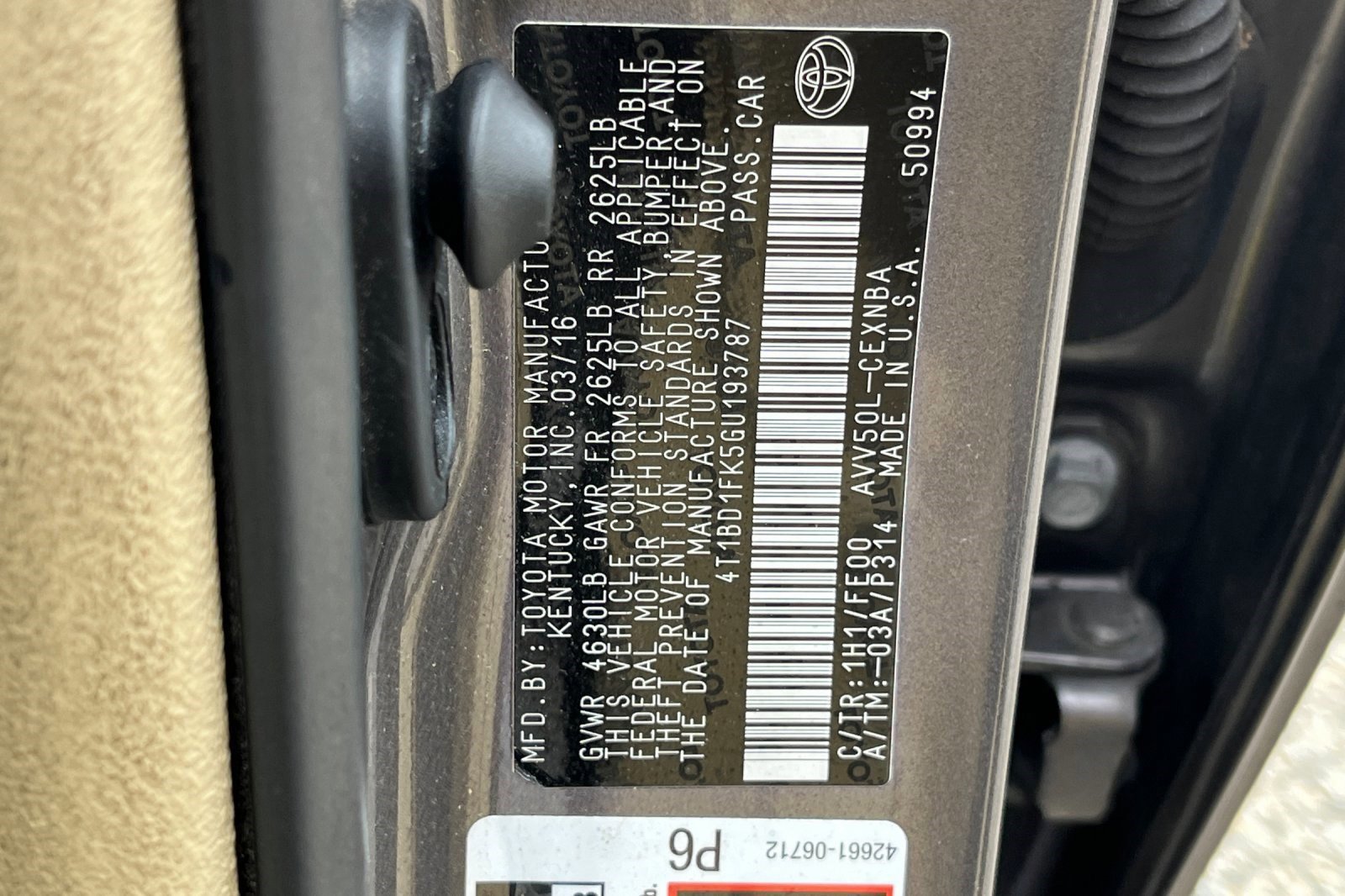 Used 2016 Toyota Camry LE image 10