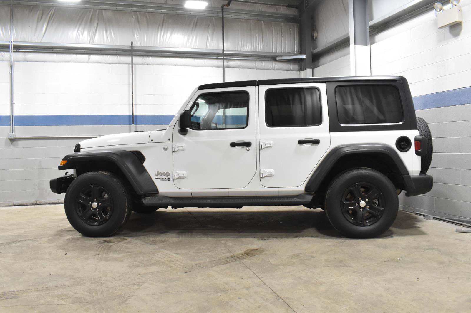 Used 2020 Jeep Wrangler Unlimited Sport S image 19