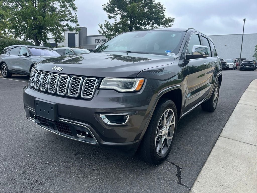 Used 2020 Jeep Grand Cherokee Overland AWD/4WD image 3
