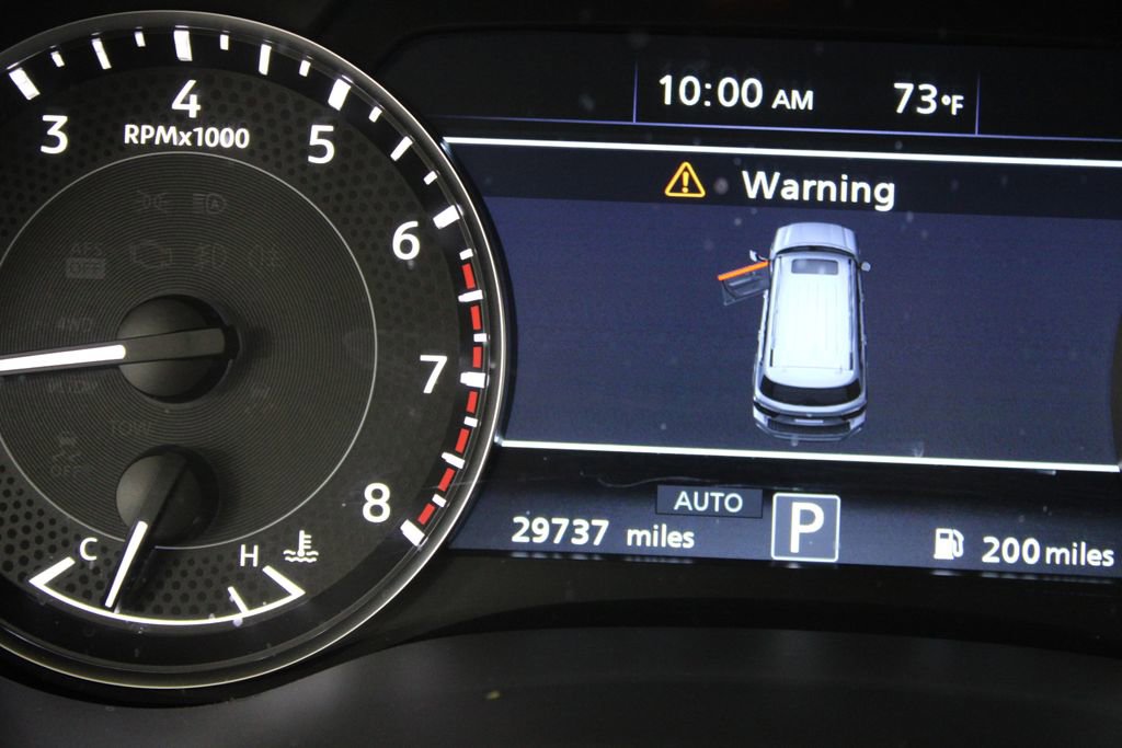 Used 2024 Nissan Armada SV AWD/4WD image 38