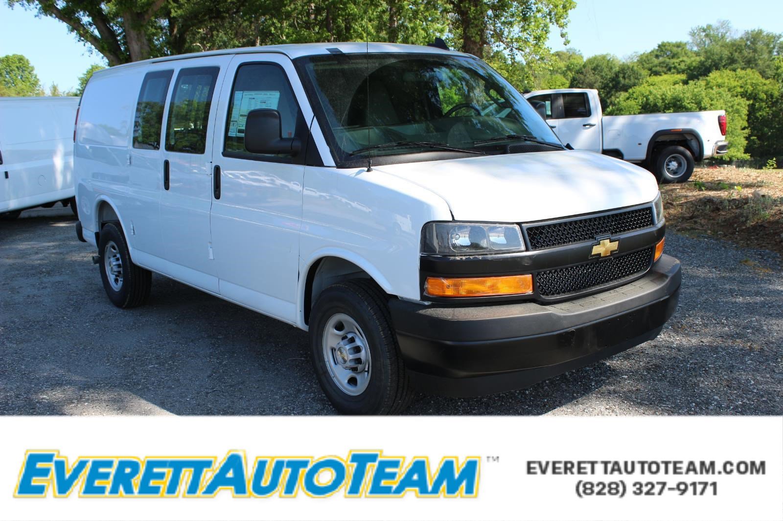 New 2026 Chevrolet Express 2500 RWD image 1