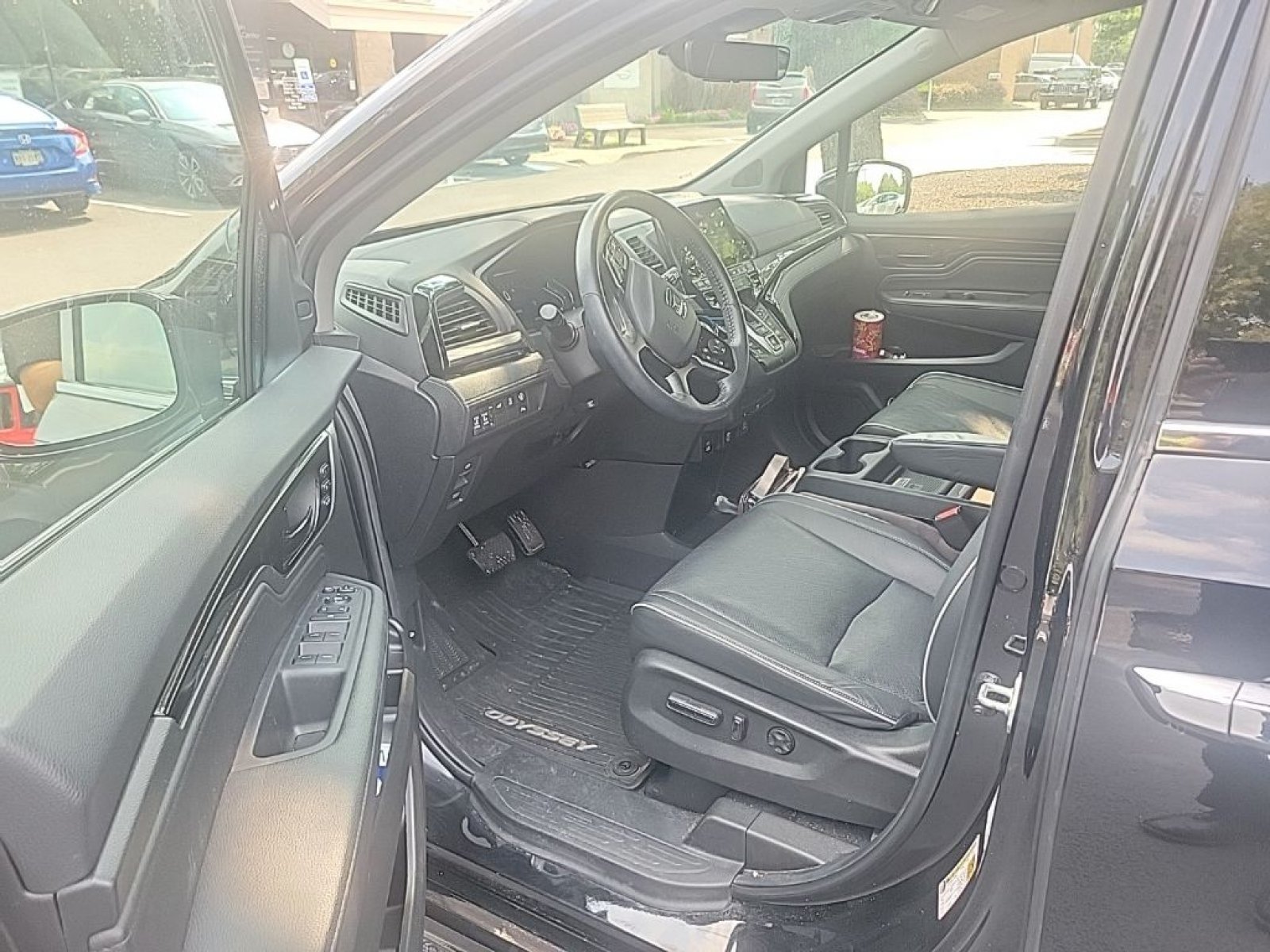 Used 2024 Honda Odyssey Elite image 10