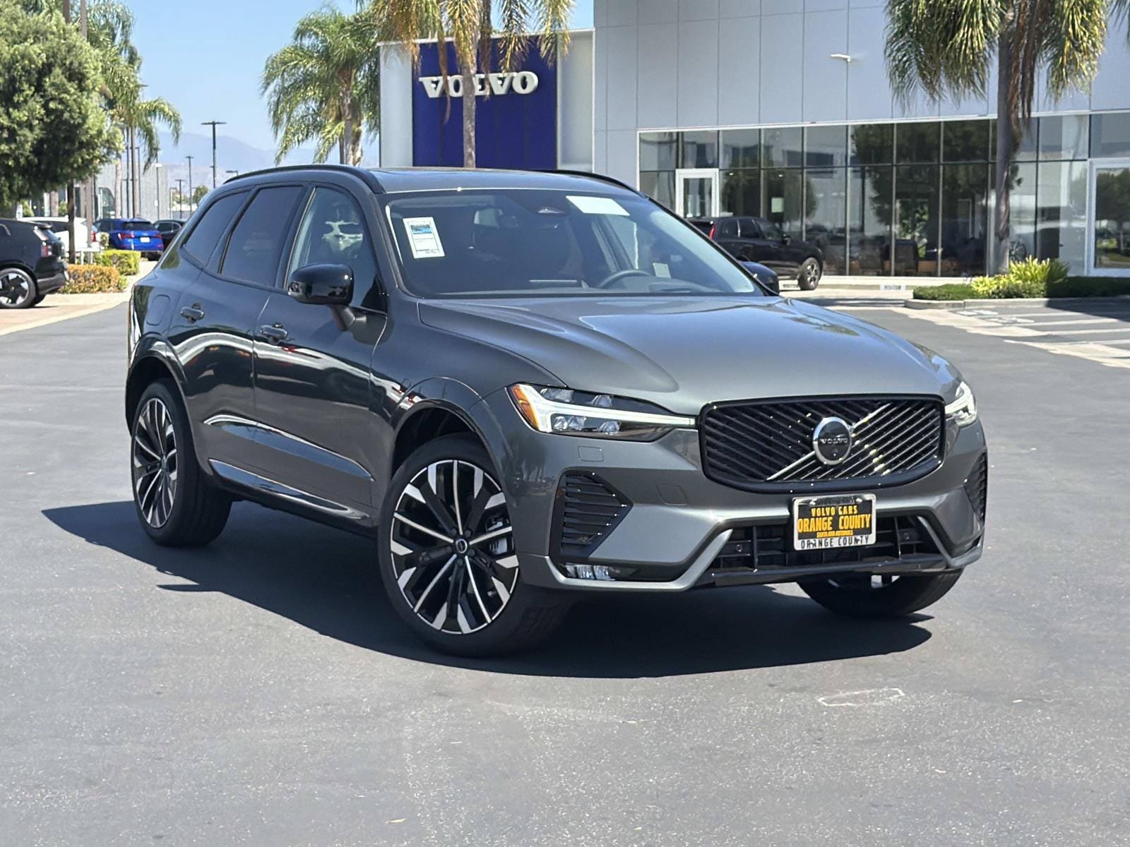 New 2027 Volvo XC60 B5 Ultra