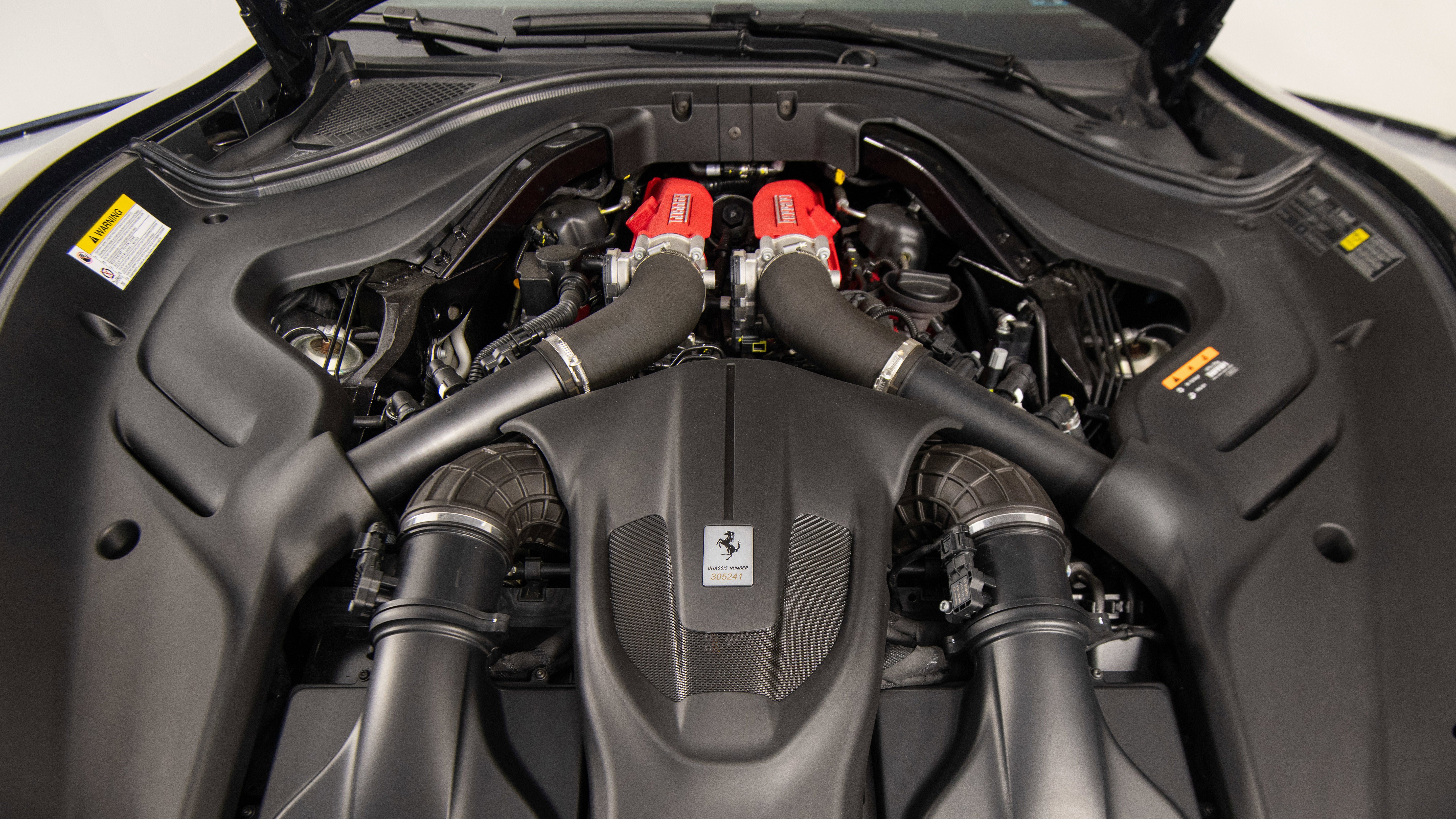 Certified 2024 Ferrari Roma Spider RWD image 51
