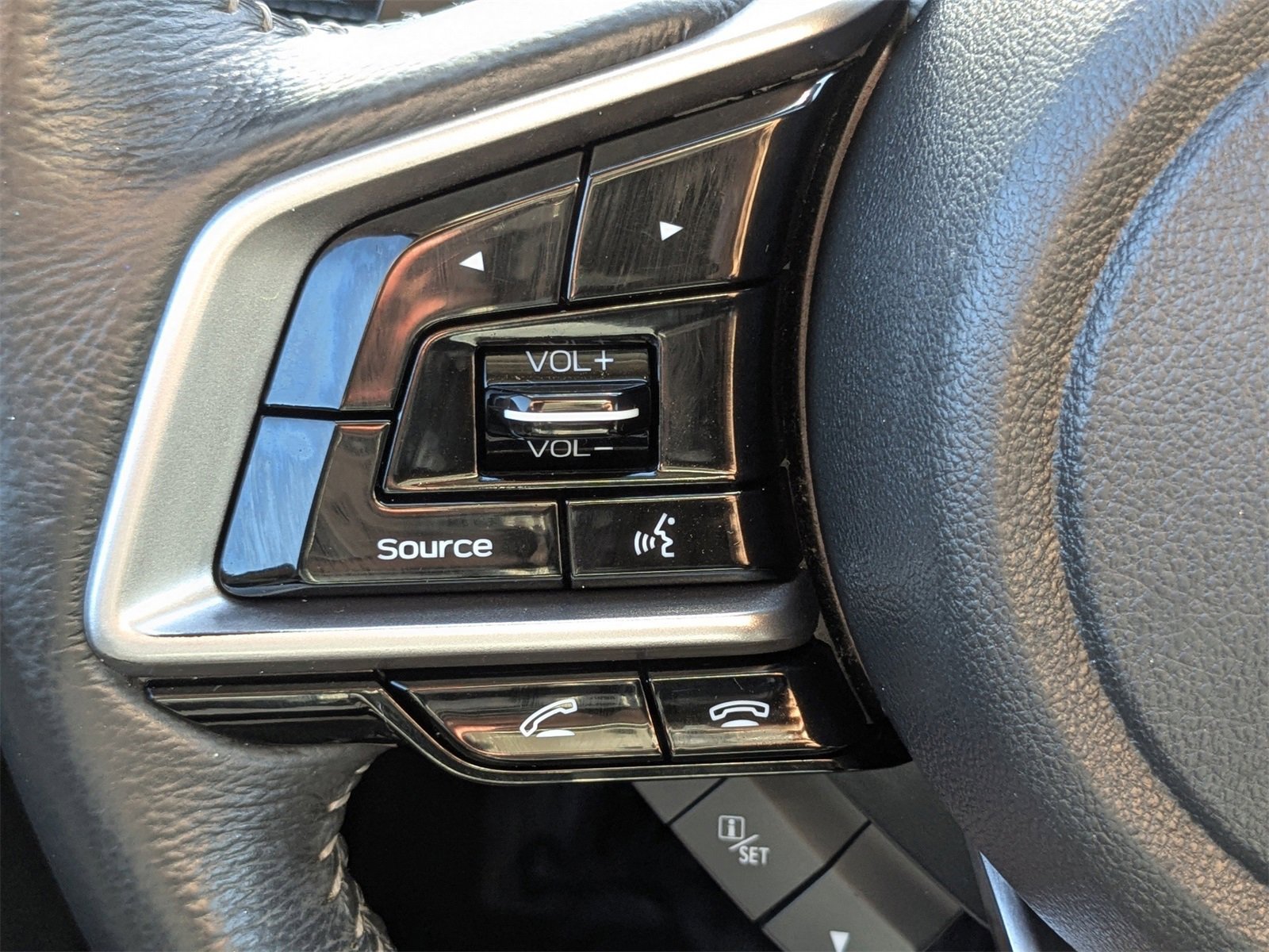 Used 2018 Subaru Outback 2.5i Limited image 29