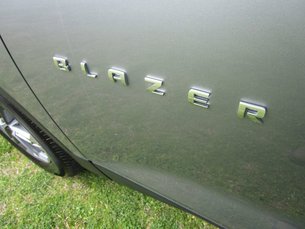 Used 2023 Chevrolet Blazer LT image 15