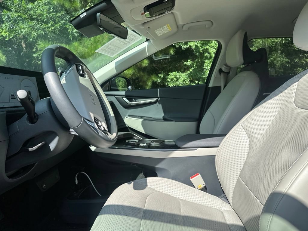 Used 2024 Kia EV6 Wind w/ Wind Technology Package AWD/4WD image 6