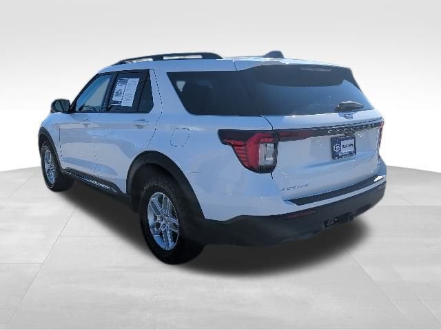 Used 2025 Ford Explorer Active image 5