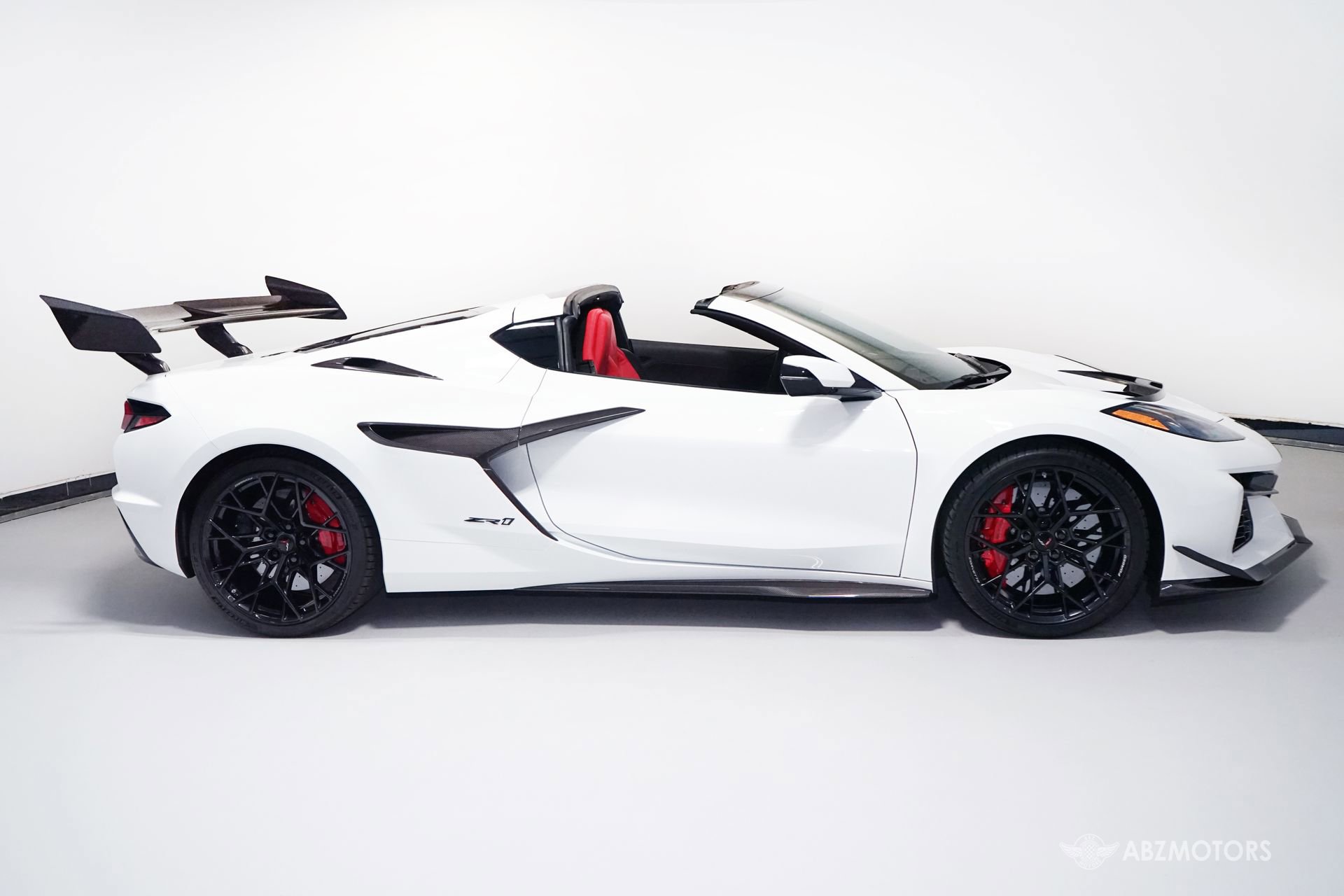 Used 2026 Chevrolet Corvette ZR1 RWD image 4