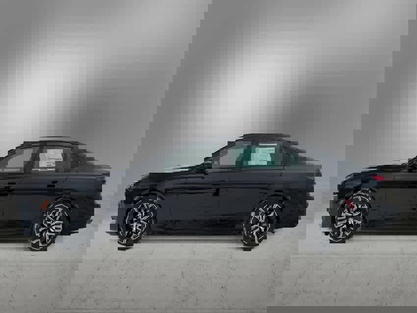 New 2025 BMW 760i xDrive w/ Executive Package image 5