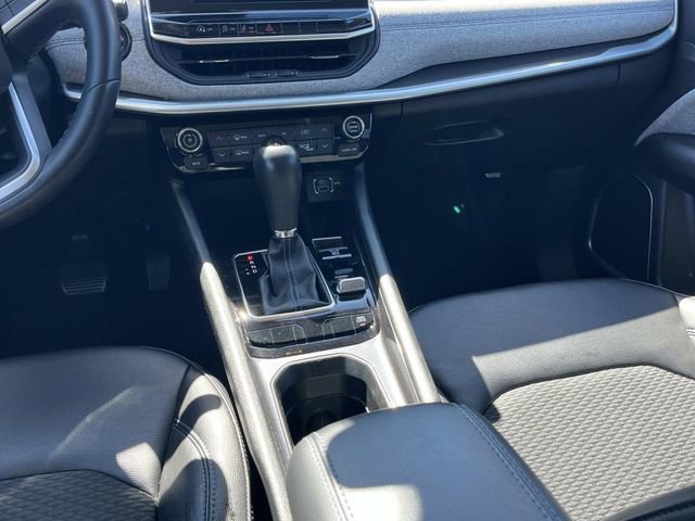 Used 2022 Jeep Compass Latitude w/ Convenience Group image 16