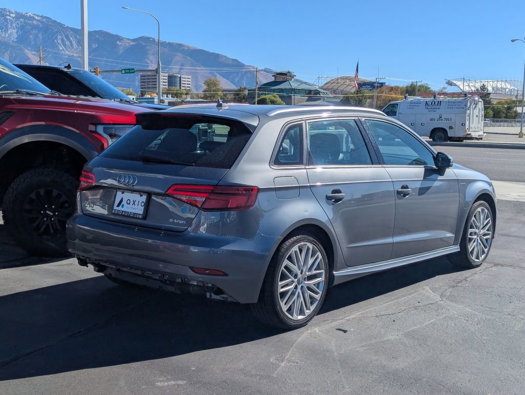 Used 2018 Audi A3 e-tron Premium w/ Sport Package FWD image 4