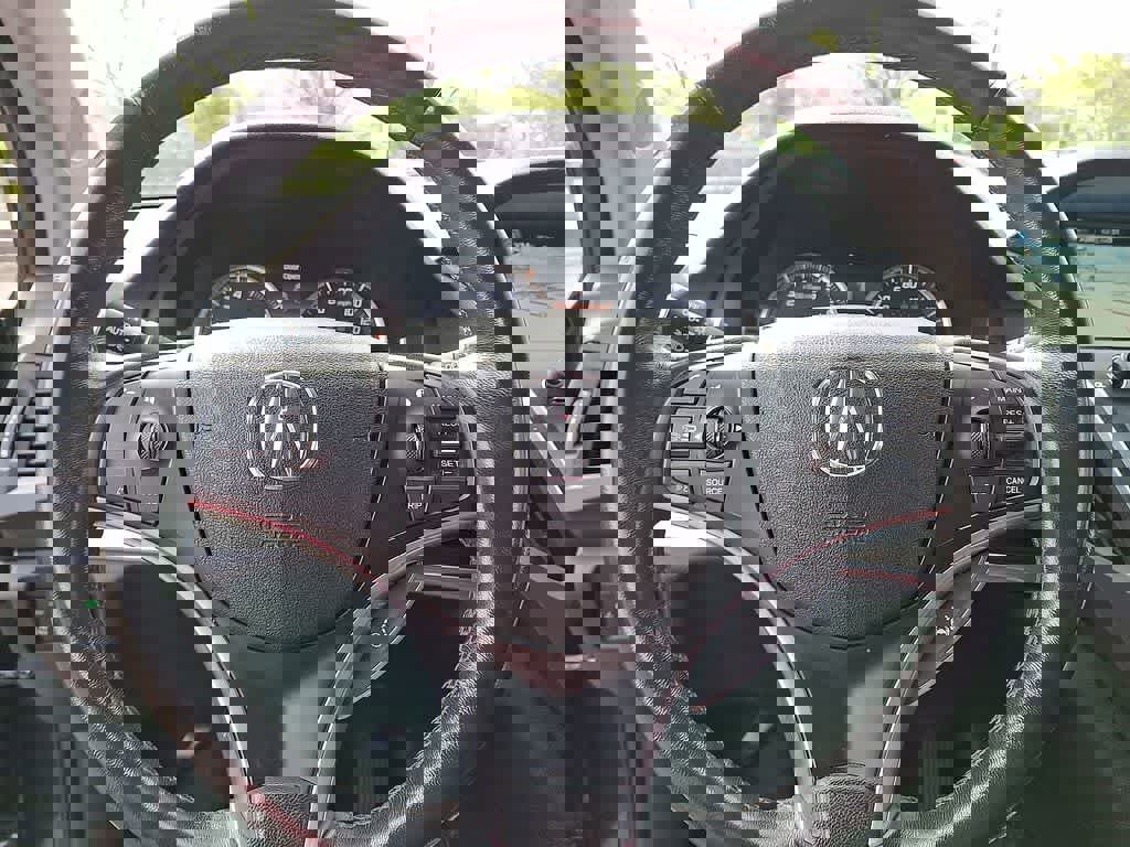 Used 2016 Acura MDX SH-AWD w/ Technology Package image 16